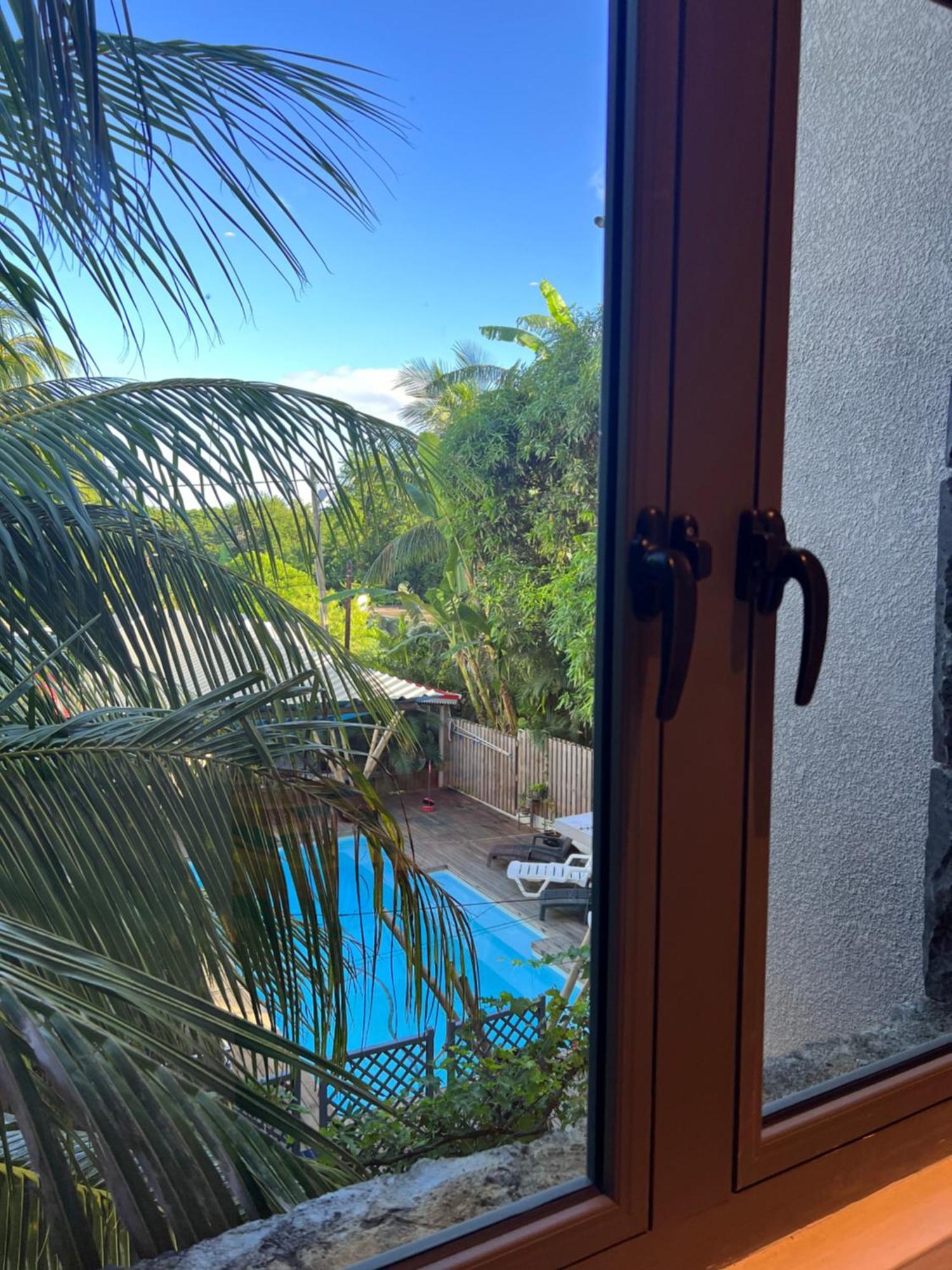 O Paradis Albion Grande Piscine Et Plage A Deux Pas Екстер'єр фото